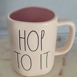 NWT Rae Dunn “Hop To It” mug